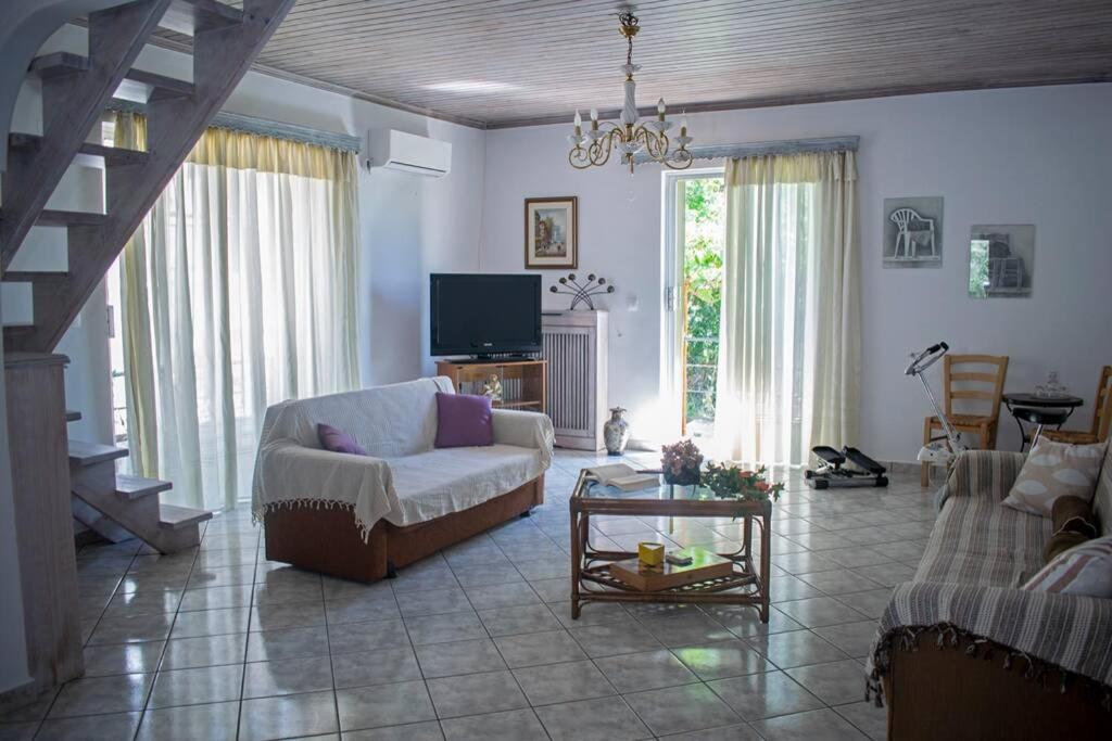 Ostria House Villa Pinakokhorion Екстериор снимка