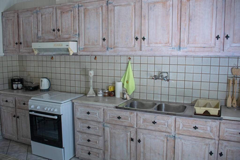 Ostria House Villa Pinakokhorion Екстериор снимка